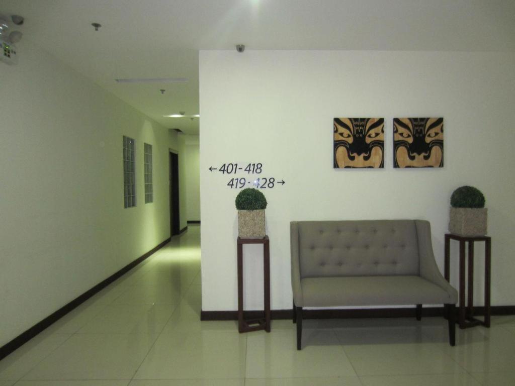 Avenue Suites Hotel&Spa Bacolod Extérieur photo