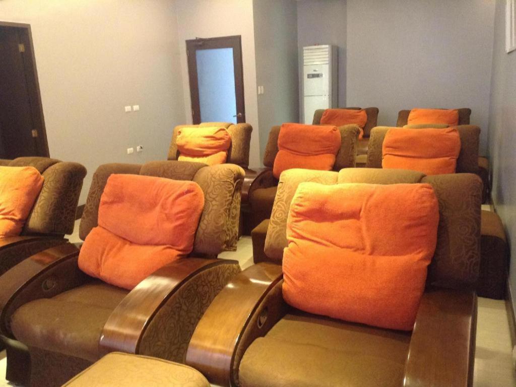 Avenue Suites Hotel&Spa Bacolod Extérieur photo