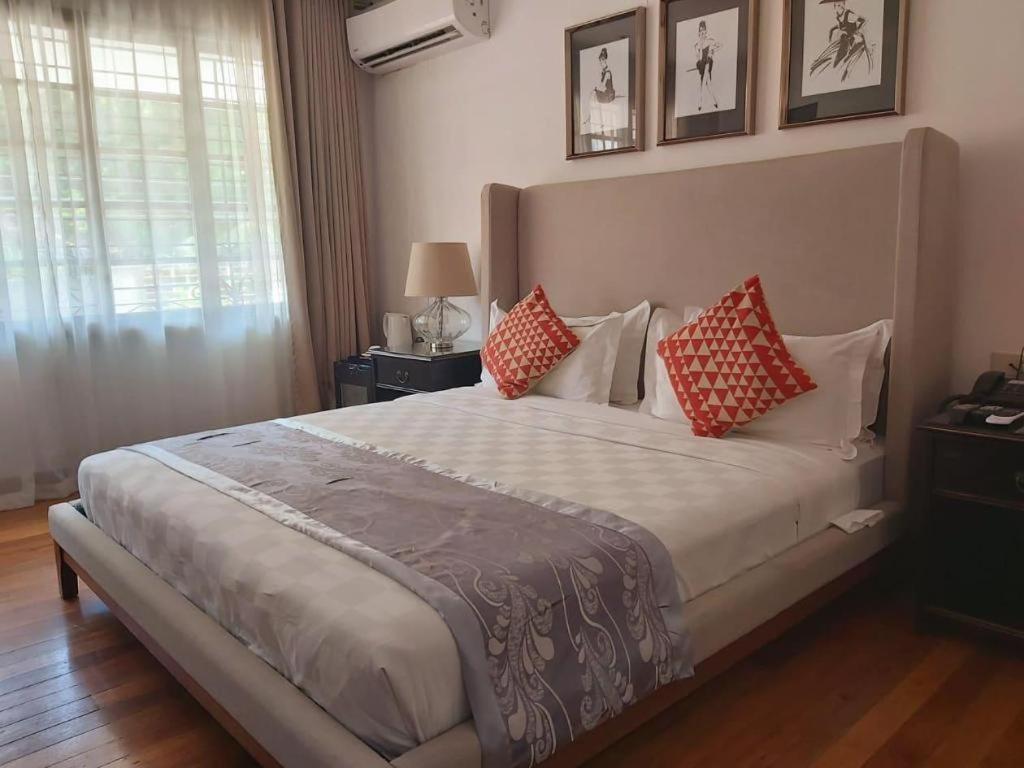 Avenue Suites Hotel&Spa Bacolod Extérieur photo