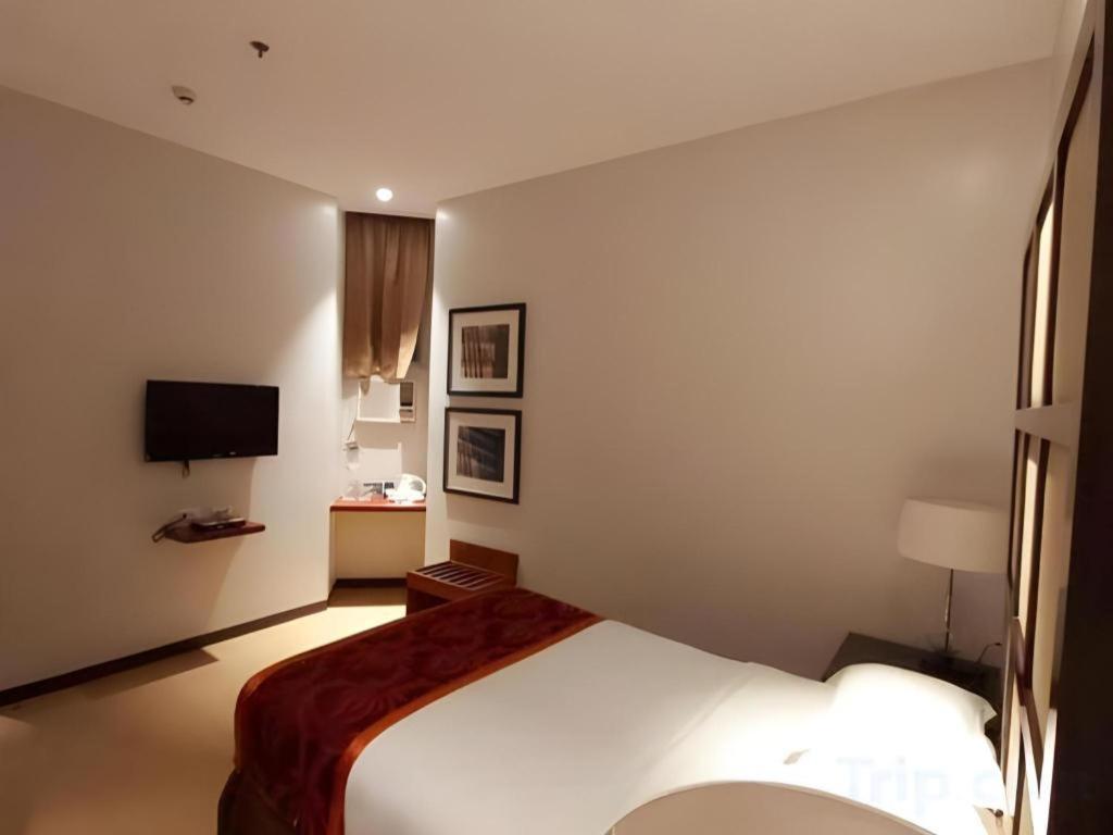 Avenue Suites Hotel&Spa Bacolod Extérieur photo